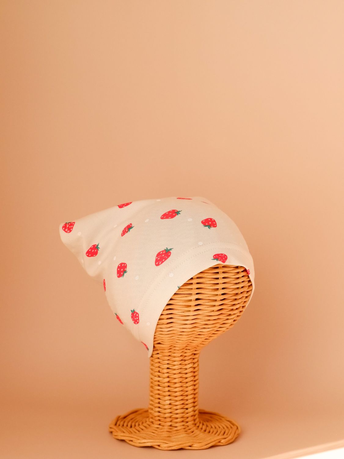 Batistă în colț – Strawberry Cream