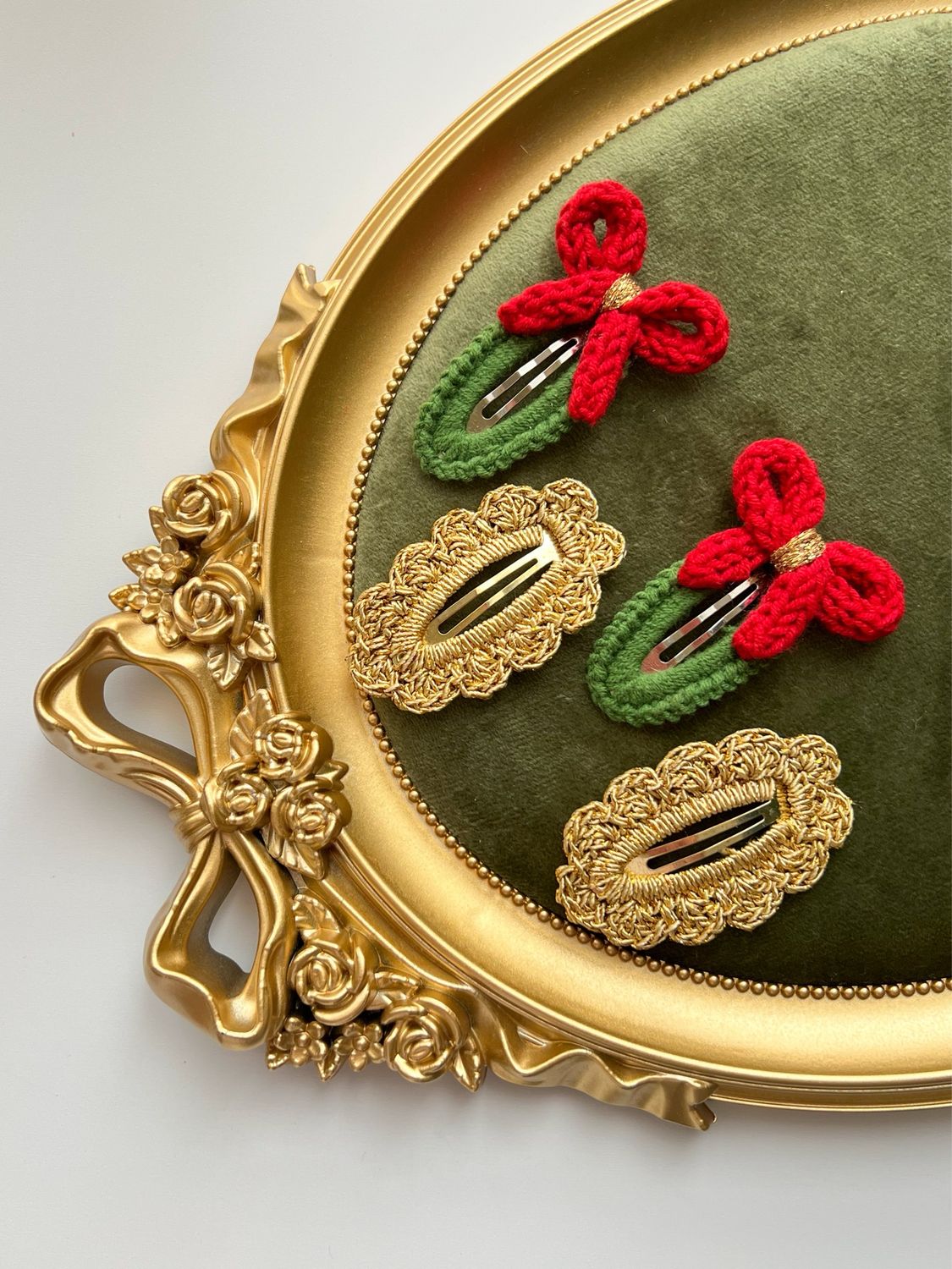 Clame – Elegant Bow