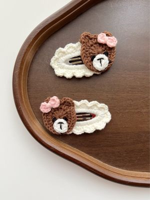 Agrafe croșetate „Teddy Cream”