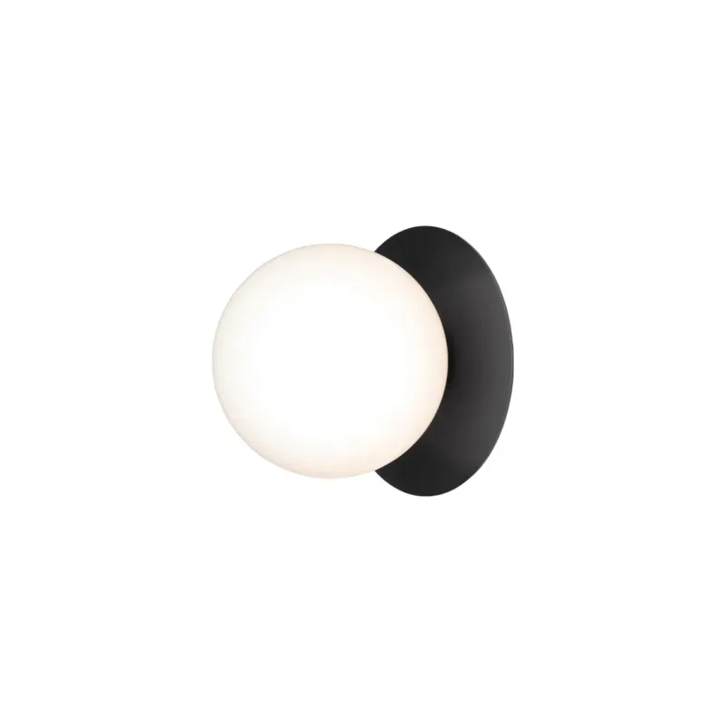 Liila 1 Opal Black | Outdoor Light