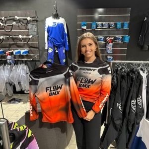 Kenny Flow BMX shirt 2025 Kids Adult rood, Kledingmaat: XXXXS