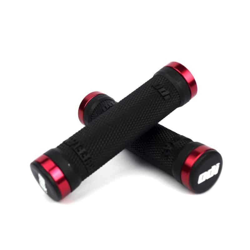 ODI MTB Ruffian No Flange Lock on Grip 130 mm Rood ODI MTB Ruffian No Flange Lock on Grip 130 mm Rood