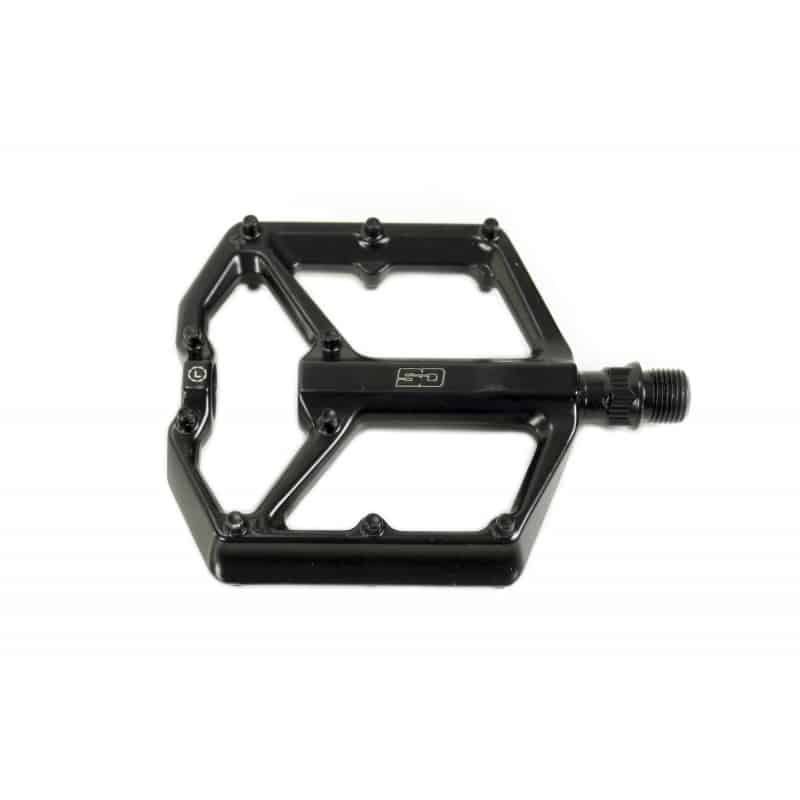 SD sealed extruded Aluminium CNC machined Flatpedal Black SD sealed extruded Aluminium CNC machined Flatpedal Black