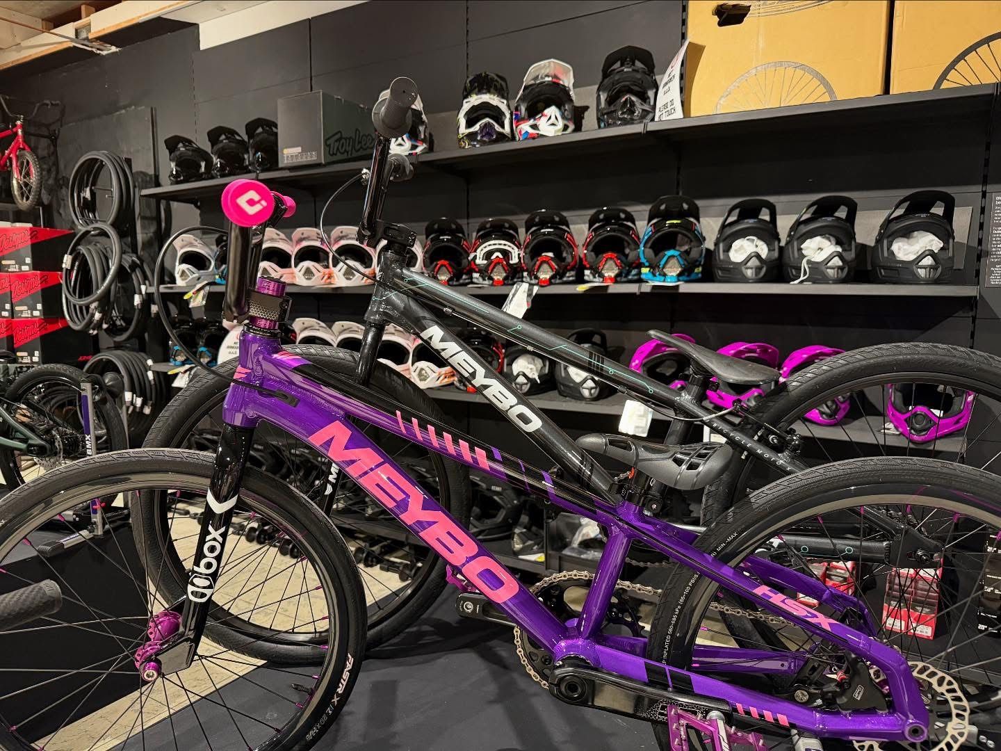 Meybo 2026 HSX Alloy FRAME purple/pink/black