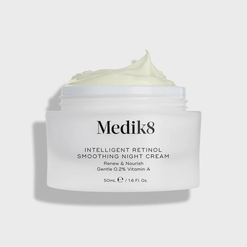 Medik8 Intelligent retinol boosters/peptiden smoothing night cream