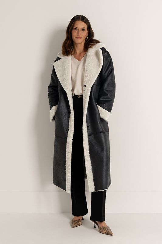 Maura Coat reversible lammy long