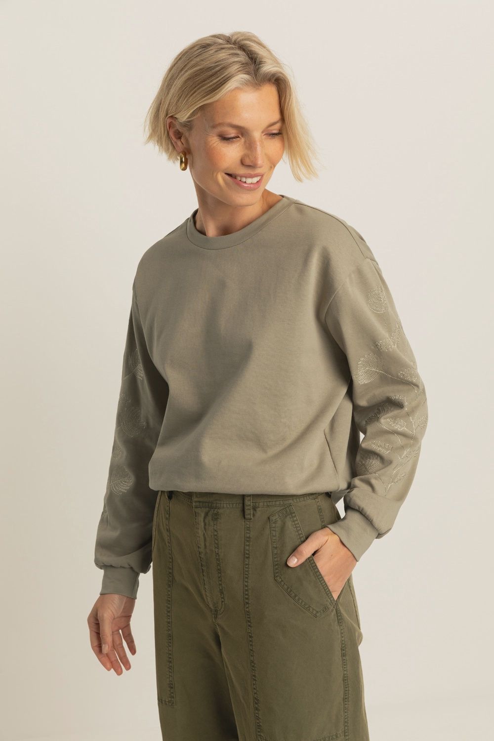 Expresso Sweater met geborduurde details khaki