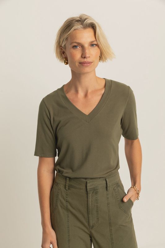 Expresso T-shirt met V-hals olive