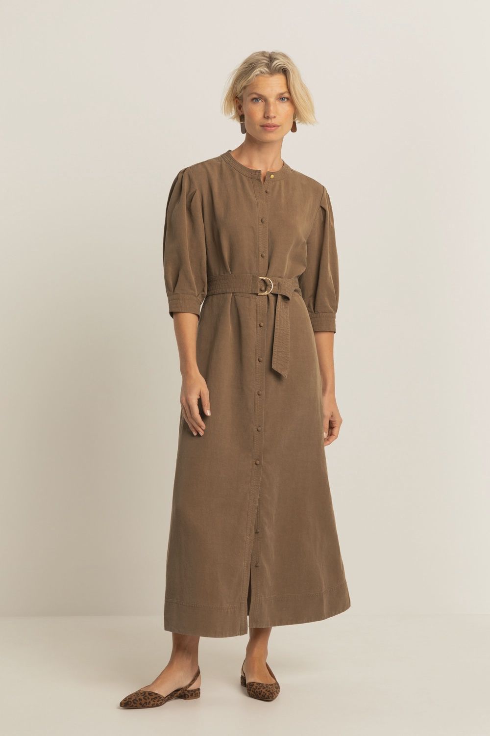 Expresso jurk met pofmouwen Coconut