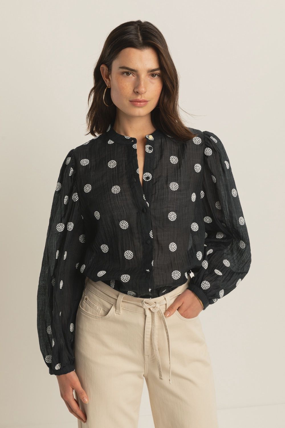 Expresso Blouse met geborduurde details zwart