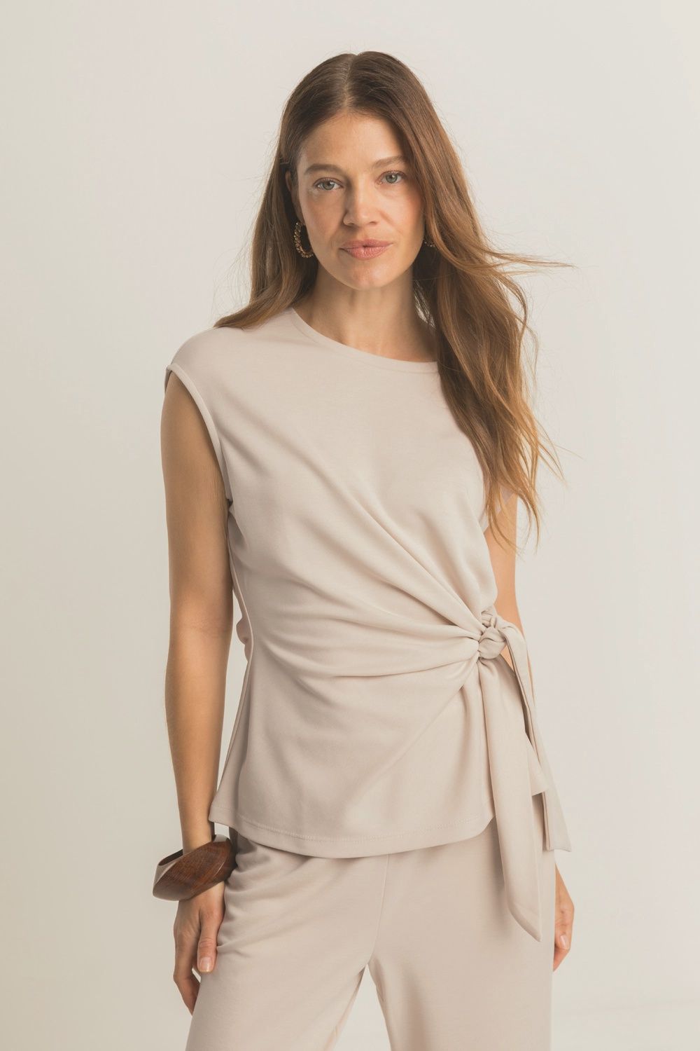 Expresso Gedrapeerde top met strikdetail antique white