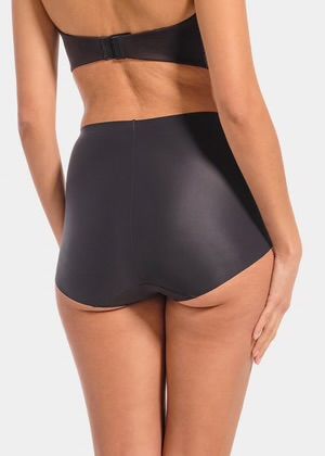 Magic Bodyfashion Everyday shaper light shorty zwart