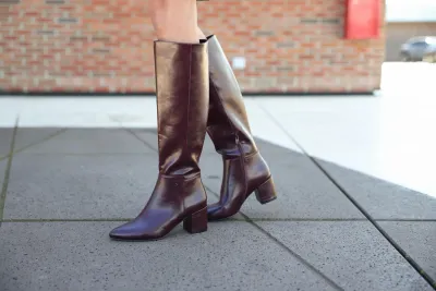 MEXX Pluck Mila hoge laars dark brown