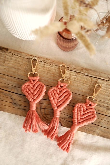 Sleutelhanger macramé hart, roze