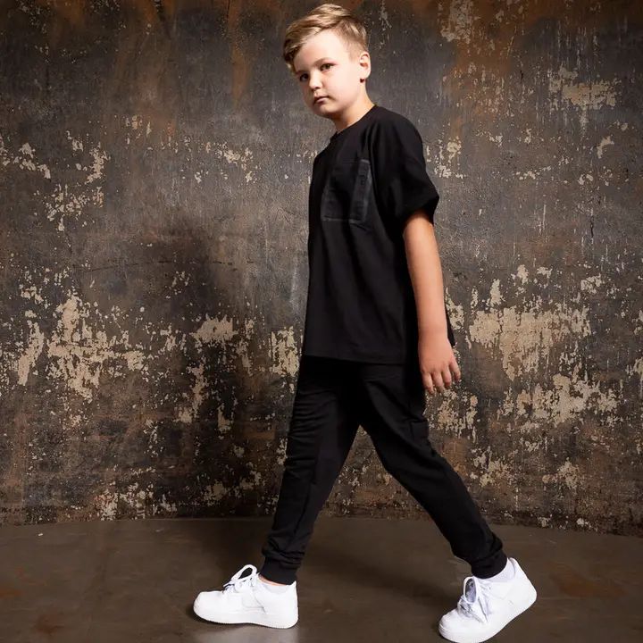 T-shirt Myemel zwart