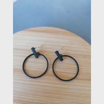 Oorbellen O, zwart