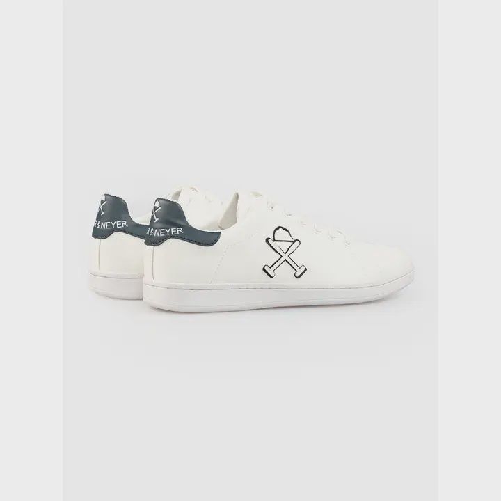 Harper sneaker