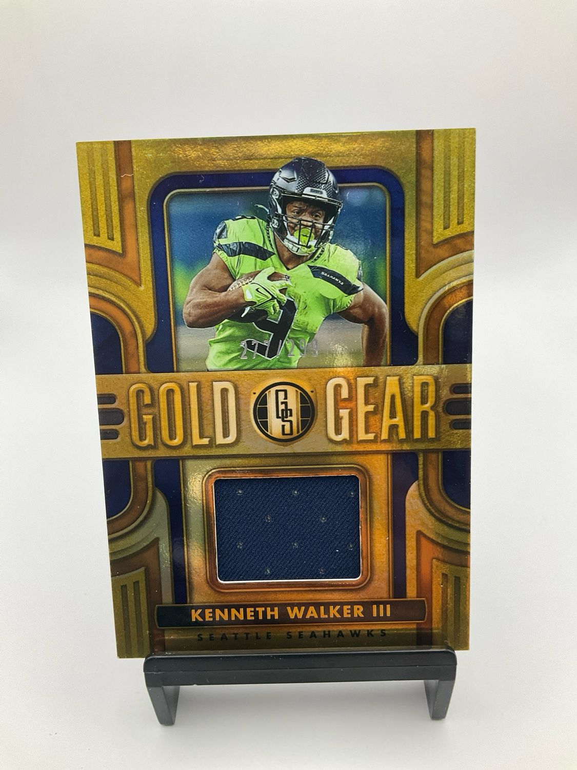 2023 PANINI GOLD STANDARD KENNETH WALKER GOLD GEAR PATCH 277/299