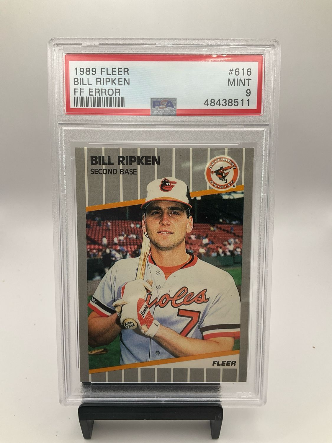 1989 Fleer #616 Bill Billy Ripken FF Error Card PSA 9 Mint