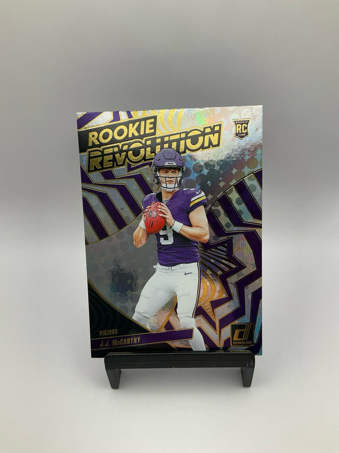 2024 Panini Donruss Rookie Revolution #3 J.J. McCarthy