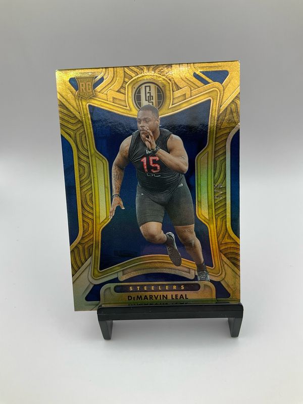 2022 GOLD STANDARD DEMARVIN LEAL 5/5
