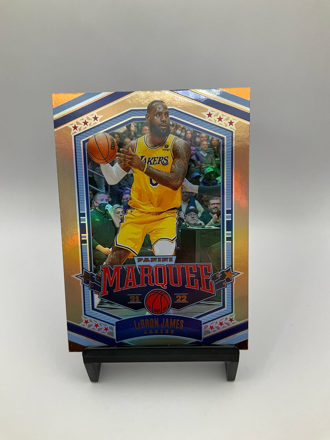 2021/22 Chronicles Marquee Lebron James Gold
