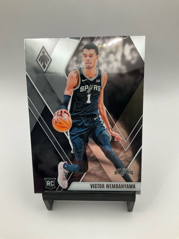 2023/24 Phoenix Victor Wembanyama Rookie No. 256