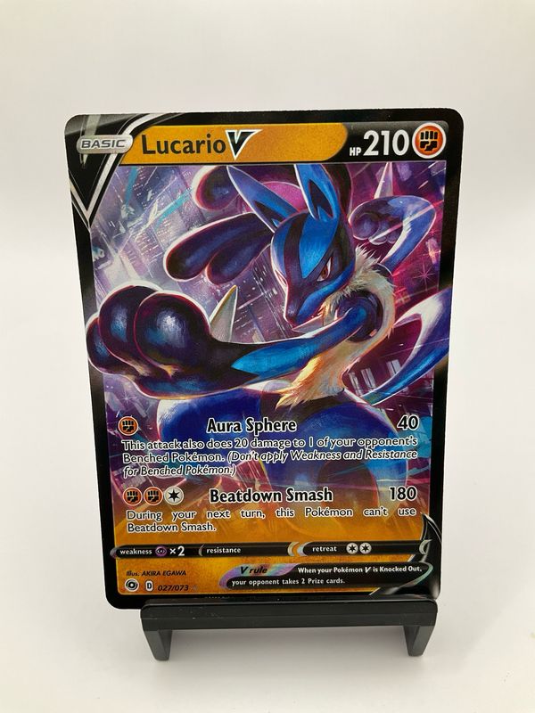 2020 Pokemon Lucario V 027/073