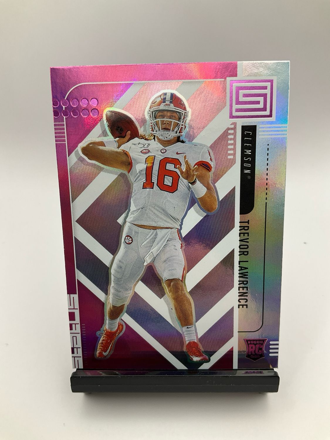 2021 CHRONICLES STATUS DRAFT PICKS TREVOR LAWRENCE PINK