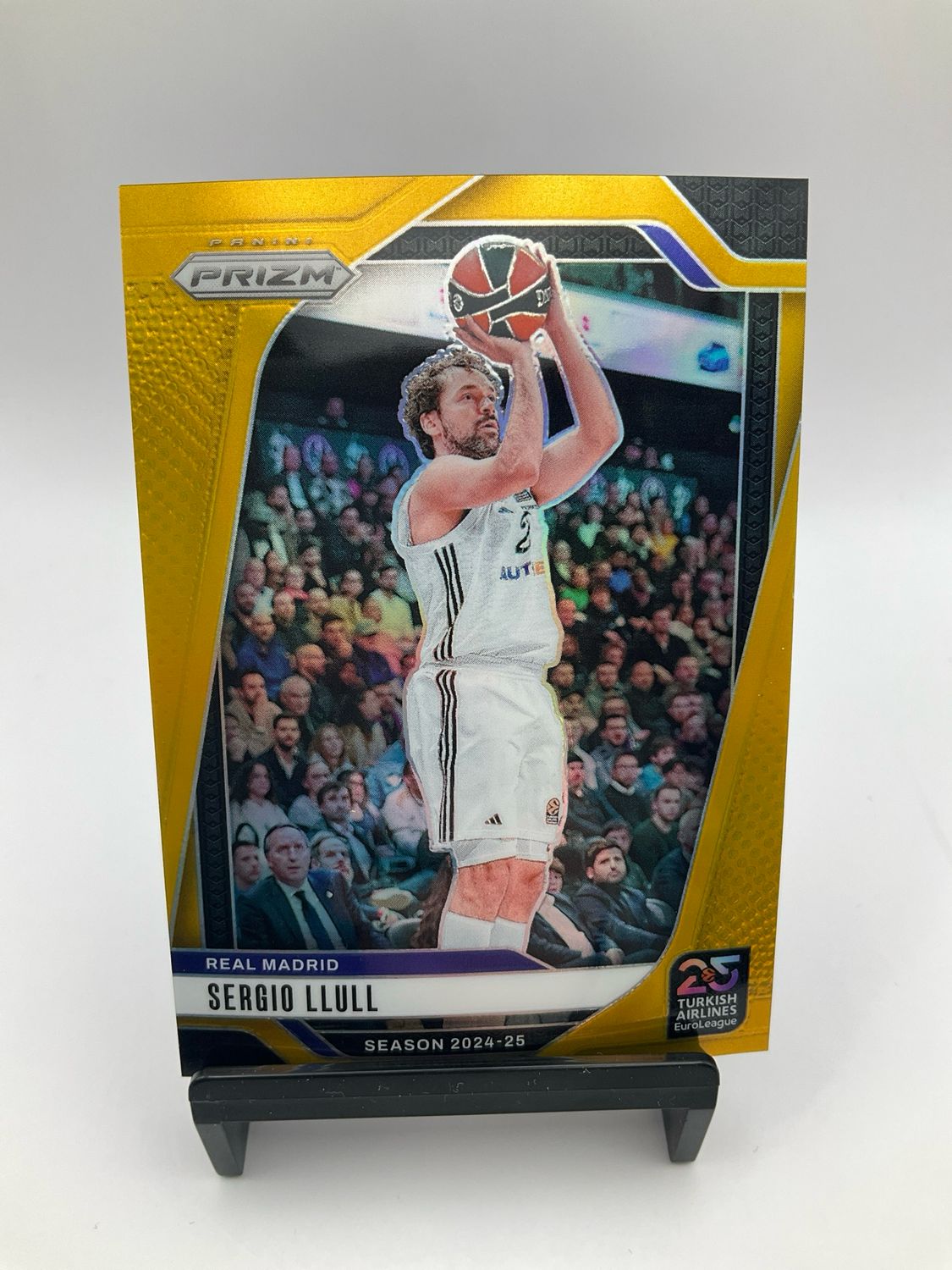 24/25 PRIZM SERGIO LLULL GOLD 6/10