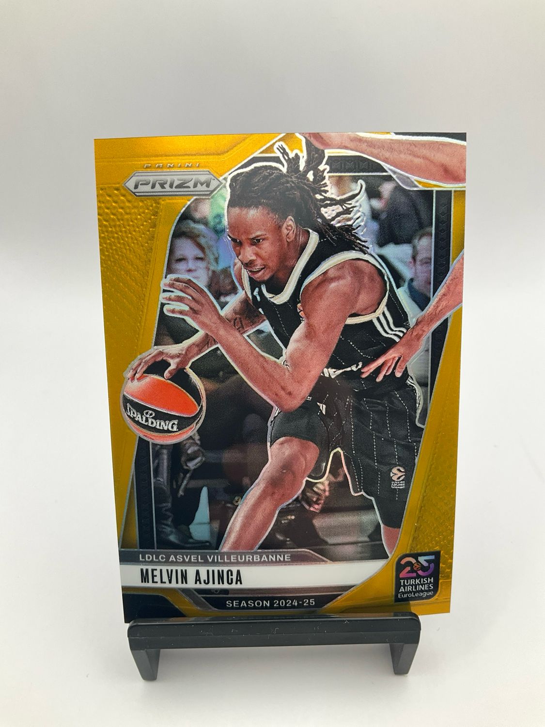 24/25 PRIZM MELVIN AJINCA GOLD 1/10