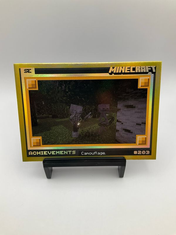 2025 MINECRAFT SE CAMOUFLAGE /50 GOLD NO. 203