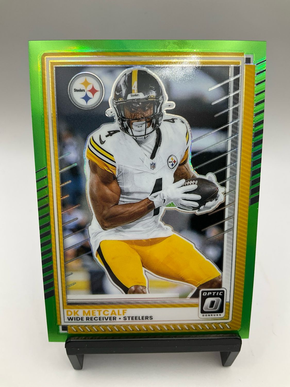 2025 OPTIC DK METCALF /199 LIME GREEN 180