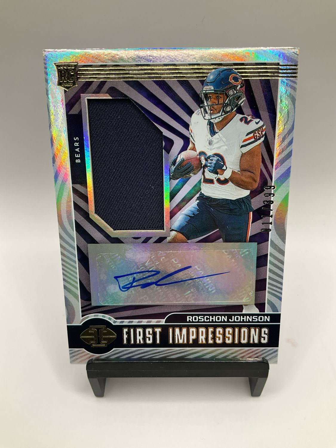 2023 Panini Illusions Roschon Johnson First Impressions Jersey Auto RC 11/399