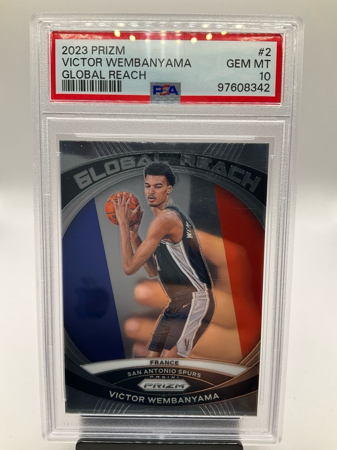2023 PRIZM VICTOR WEMBANYAMA GLOBAL REACH PSA 10