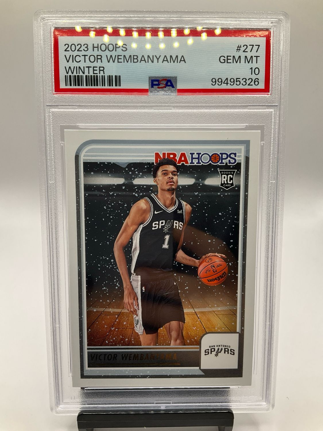 2023 HOOPS VICTOR WEMBANYAMA WINTER PSA 10