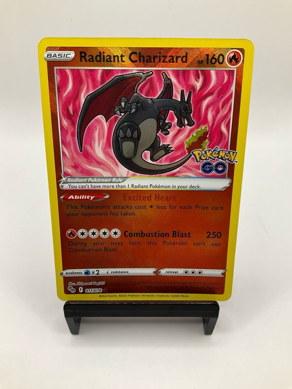 2022 POKEMON GO RADIANT CHARIZARD 011/078