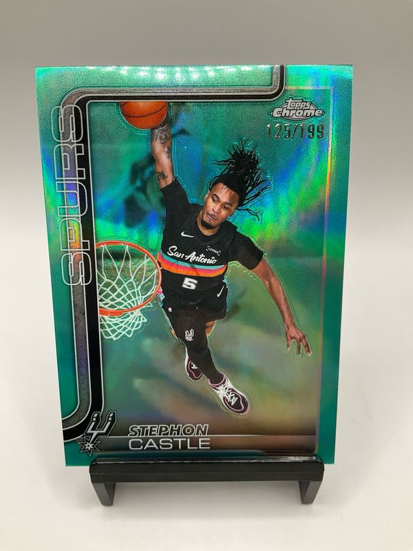 2025 TOPPS CHROME UPDATE STEPHON CASTLE AQUA /199 NO. 82