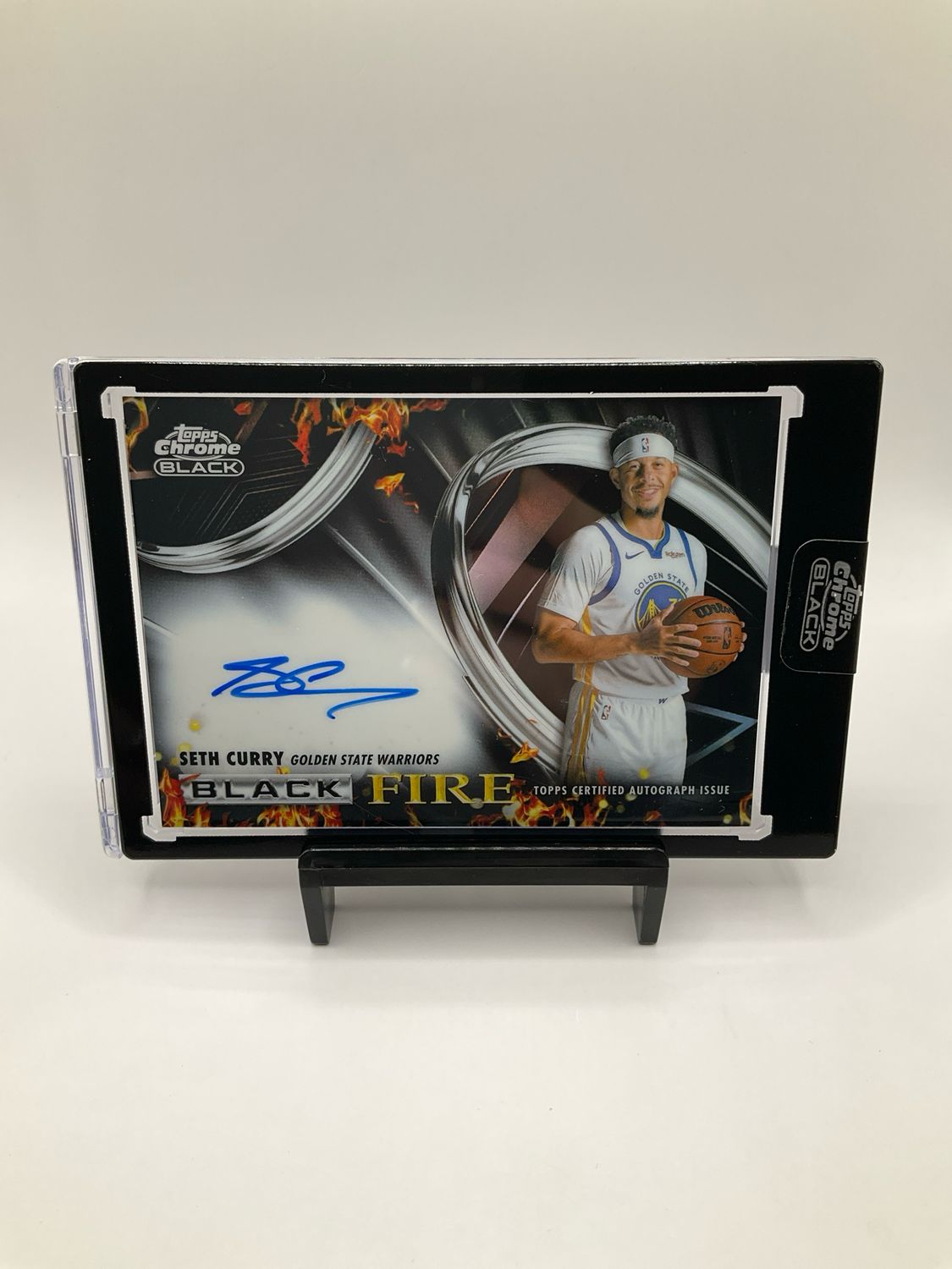 2025 TOPPS CHROME BLACK SETH CURRY BLACK FIRE AUTO NO. BF-SC