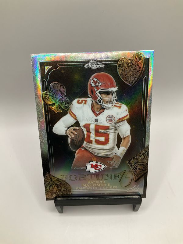 2025 Topps Chrome Patrick Mahomes II Fortune 15 Silver Refractor #F15-6