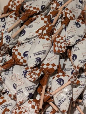 Sucettes pierrot gourmand caramel