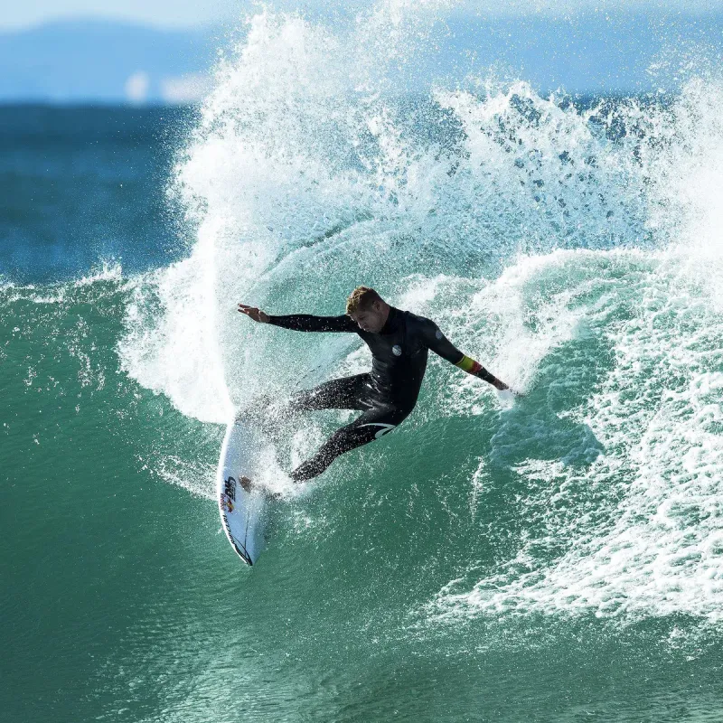 Surfing and coastal conditions in Pembrokeshire