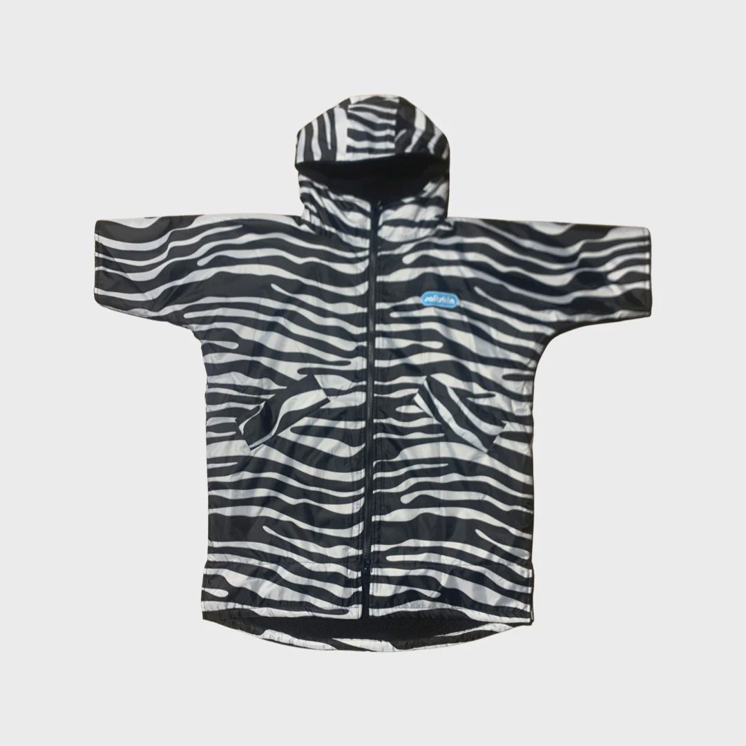 Saltskin Kids Waterproof Robe - Zebra, Size: Age 5-9