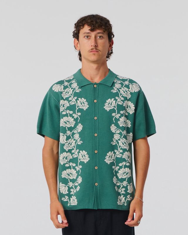 Critical Slide Peace Flower Knit Shirt - Dusty Green