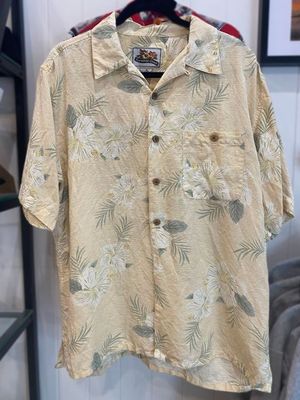 Vintage Hawaiian Shirt By Paradise Coves Front View