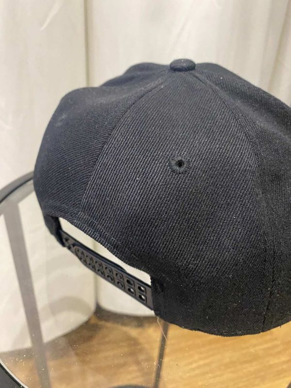 Snap Back Black Cap