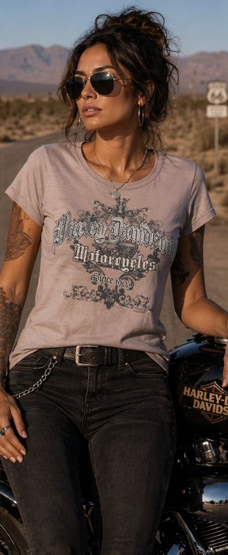 Harley Davidson White T-Shirt Manitowoc, Wisconsin (L) Harley Davidson White T-Shirt Manitowoc, Wisconsin (L)