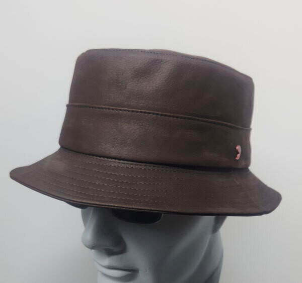 Kent Italian Waxed Leather Bucket