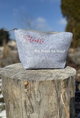 Filz Kosmetiktasche M hellgrau
