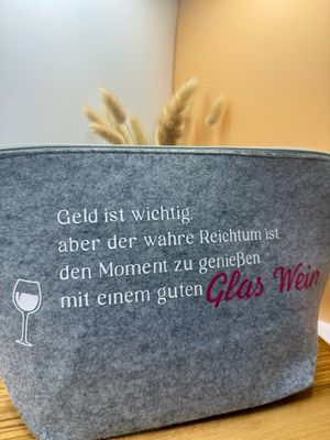 Kosmetiktasche - wahrer Reichtum Wein